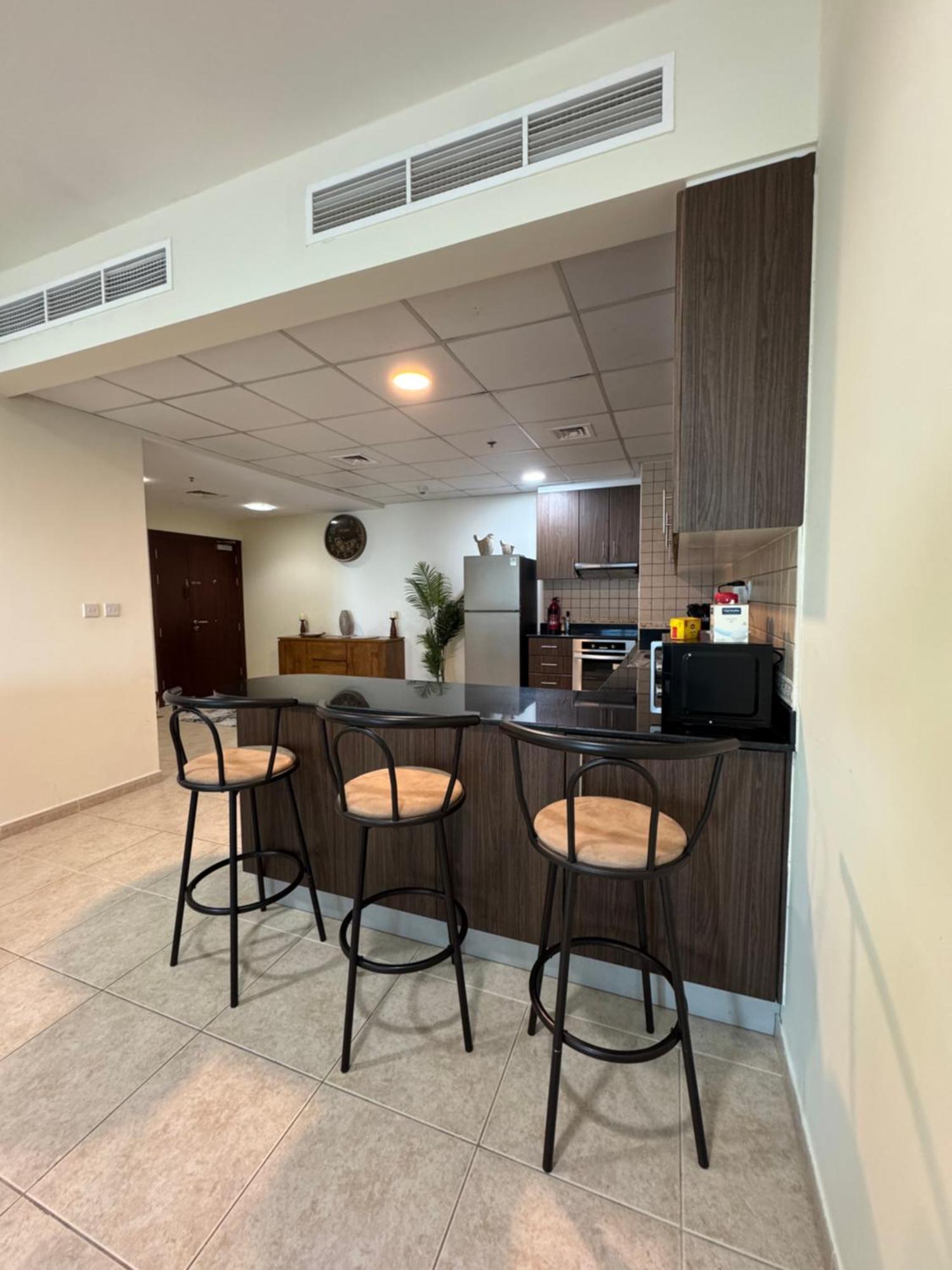 Apartment Stunning 1 Bedroom In Marina *